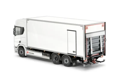 Transportskåp med stängda sidor